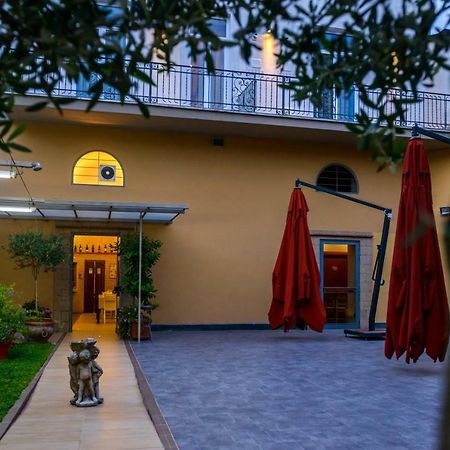 Bed and Breakfast Bocca Di Bacco Cimitile Экстерьер фото